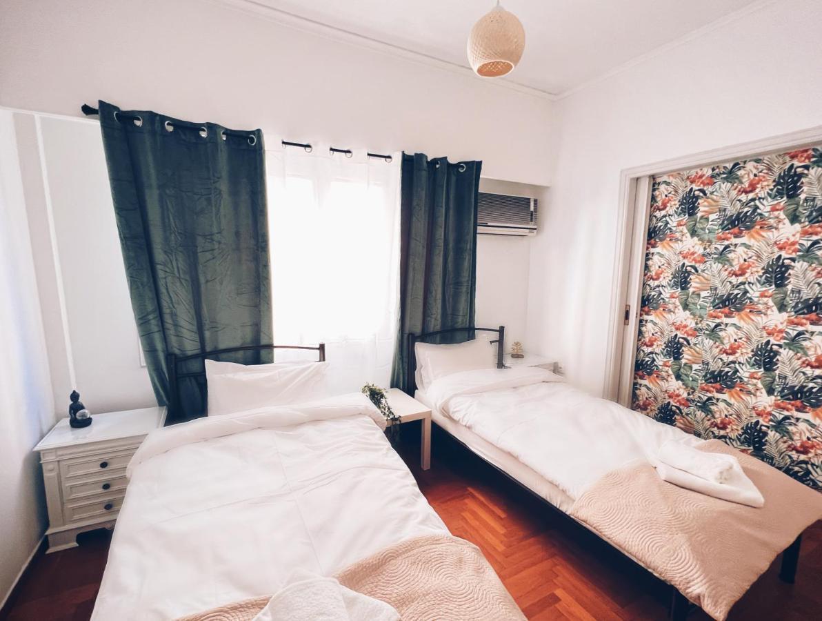 Seaside Apartment In Flisvos Marina أثينا المظهر الخارجي الصورة