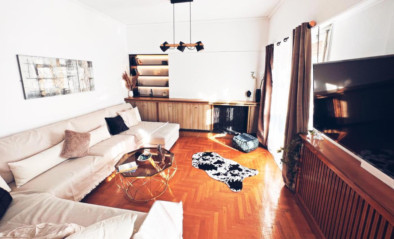 Seaside Apartment In Flisvos Marina أثينا المظهر الخارجي الصورة